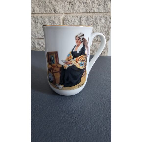 Norman Rockwell Mugs (4)  A Good Boy Memories Music Master The Cobbler, Gold Rim - Picture 9 of 13